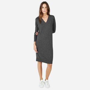 EVERLANE - The Cashmere V-neck Midi Dress in Size Small